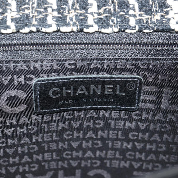 CHANEL Chain Shoulder Bag Tweed Black Silver CC Auth 154048V