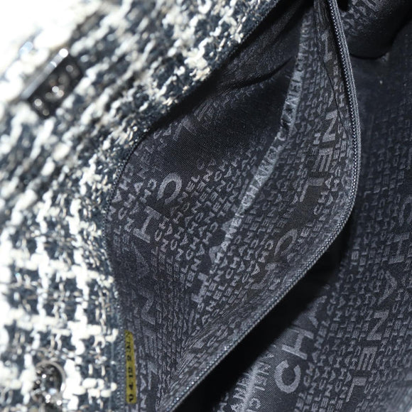 CHANEL Chain Shoulder Bag Tweed Black Silver CC Auth 154048V