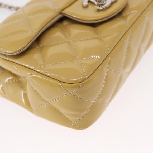 CHANEL Matelasse 17 Chain Shoulder Bag Enamel Yellow Gold CC Auth 154061