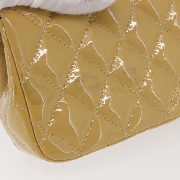CHANEL Matelasse 17 Chain Shoulder Bag Enamel Yellow Gold CC Auth 154061
