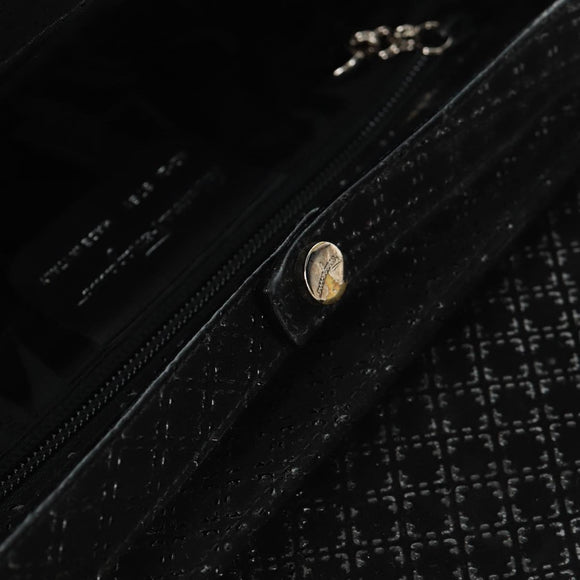 Salvatore Ferragamo Chain Shoulder Bag Suede Black Silver Auth 154248V
