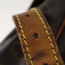 LOUIS VUITTON Monogram Saumur 30 Shoulder Bag M42256 LV Auth 154252-9