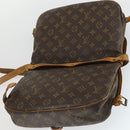 LOUIS VUITTON Monogram Saumur 30 Shoulder Bag M42256 LV Auth 154252-20