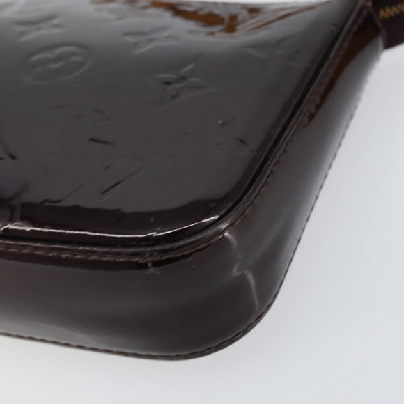 LOUIS VUITTON Vernis Pochette Accessoires Pouch Amarante M91576 LV Auth 154299V