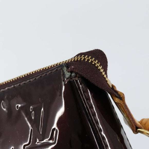 LOUIS VUITTON Vernis Pochette Accessoires Pouch Amarante M91576 LV Auth 154299V