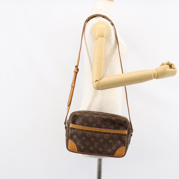 LOUIS VUITTON Monogram Trocadero 23 Shoulder Bag M51276 LV Auth 154480