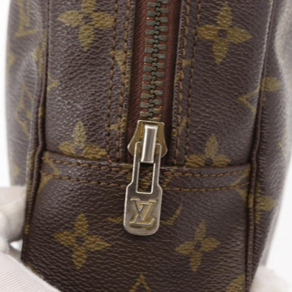 LOUIS VUITTON Monogram Trousse Toilette 28 Clutch Bag M47522 LV Auth 154483