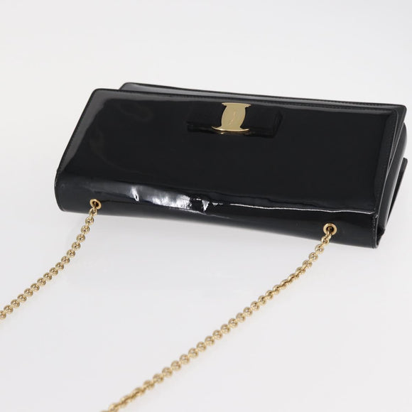 Salvatore Ferragamo Vala Chain Shoulder Bag Enamel Black Gold Auth 154685