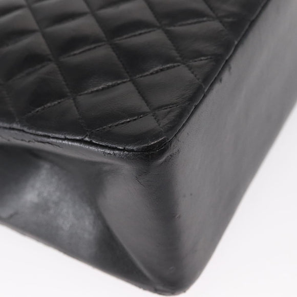 CHANEL Matelasse Chain Shoulder Bag Patent leather Black Gold CC Auth 154765