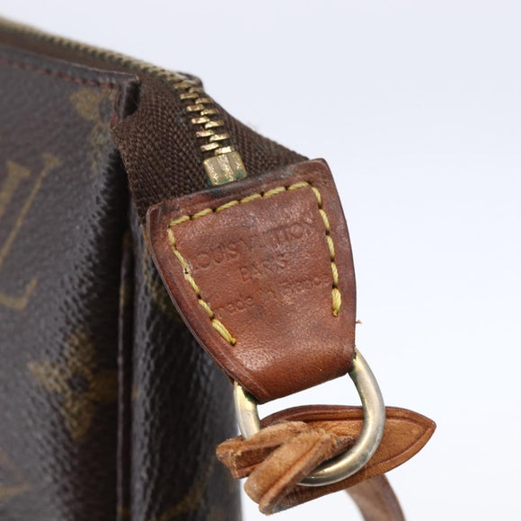 LOUIS VUITTON Monogram Pochette Accessoires Pouch M51980 LV Auth 154874