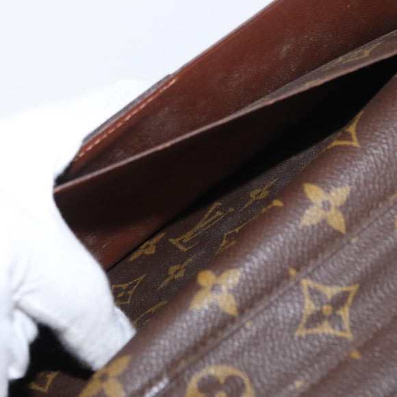 LOUIS VUITTON Monogram Poche Escapade Travel Case M60113 LV Auth 154882