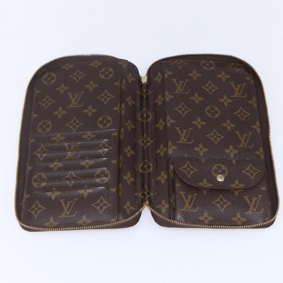 LOUIS VUITTON Monogram Poche Escapade Travel Case M60113 LV Auth 155001