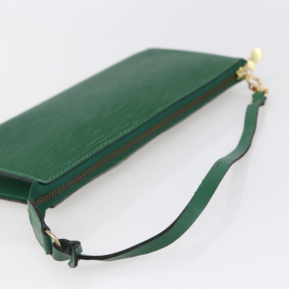 LOUIS VUITTON Epi Pochette Accessoires Pouch Green M52984 LV Auth 155050