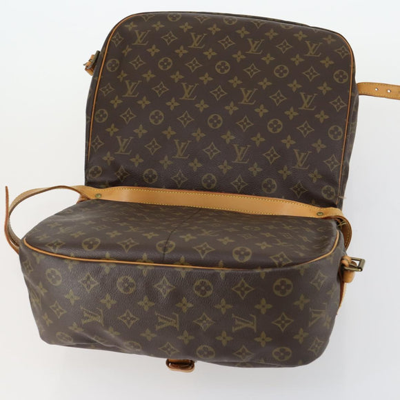 LOUIS VUITTON Monogram Saumur 35 Umhängetasche M42254 LV Auth 155140