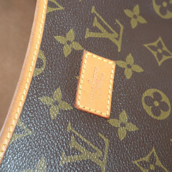 LOUIS VUITTON Monogram Saumur 35 Umhängetasche M42254 LV Auth 155140