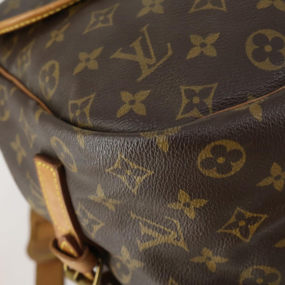 LOUIS VUITTON Monogram Saumur 35 Shoulder Bag M42254 LV Auth 155167
