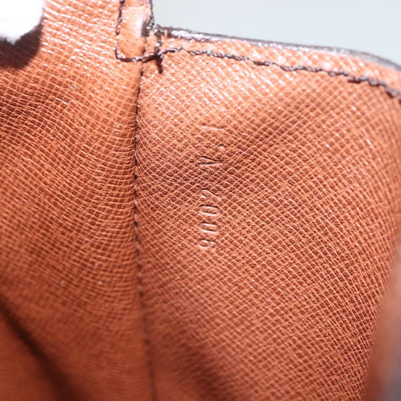 LOUIS VUITTON Monogram Saint Cloud GM Shoulder Bag M51242 LV Auth 155260