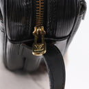 LOUIS VUITTON Epi Jeune Fille MM Shoulder Bag Black M52152 LV Auth 155378-8