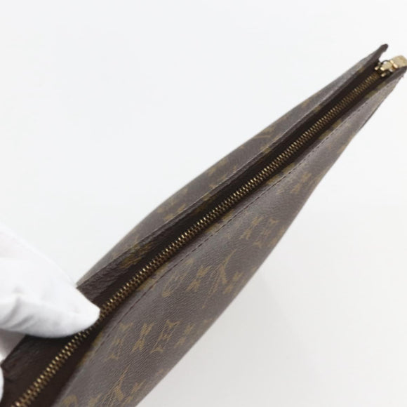 LOUIS VUITTON Monogram Poche Toilette 26 Pouch M47542 LV Auth 155904