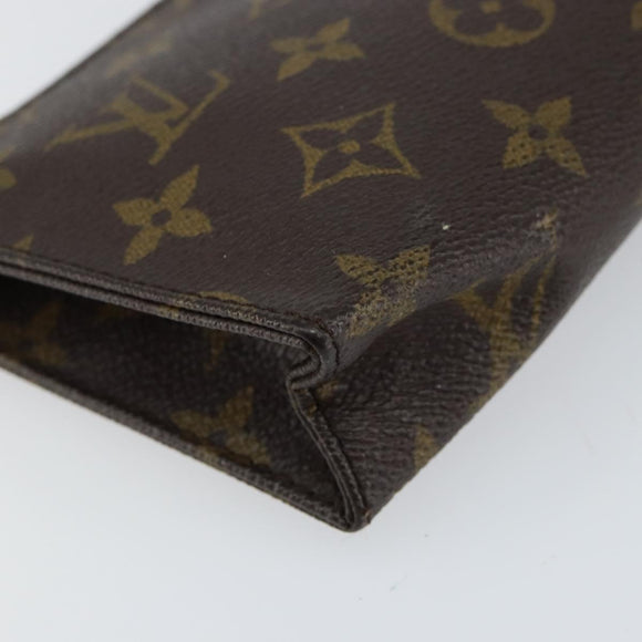 LOUIS VUITTON Monogram Poche Toilette 15 Pouch M47546 LV Auth 156074