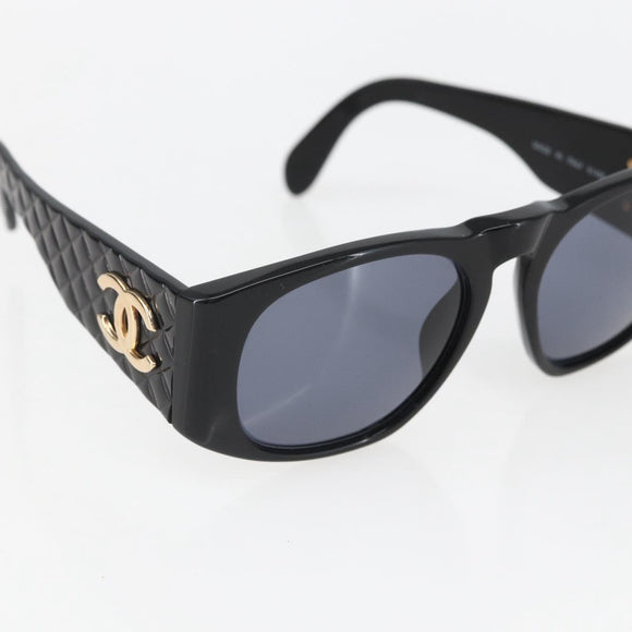 CHANEL Sunglasses plastic Black CC Auth 156144