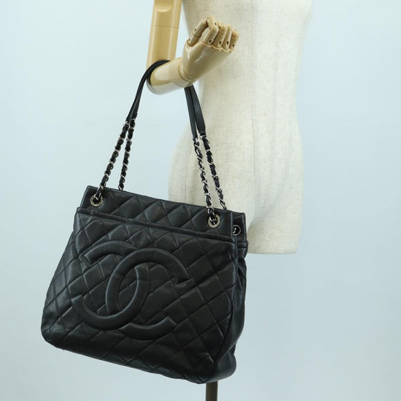 CHANEL Matelasse Chain Shoulder Bag Caviar Skin Black Silver CC Auth 156514V