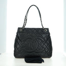 CHANEL Matelasse Chain Shoulder Bag Caviar Skin Black Silver CC Auth 156514V-25