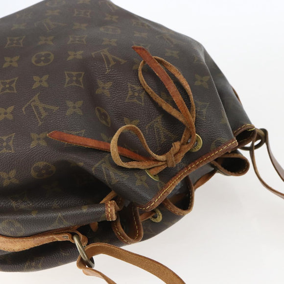 LOUIS VUITTON Monogram Petit Noe Shoulder Bag M42226 LV Auth 156560
