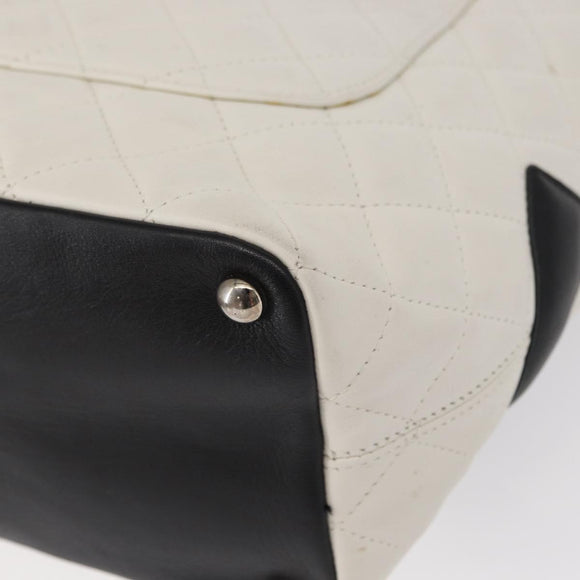 CHANEL Matelasse Medium Cambon Line Bag Calf Skin White Black CC Auth 156639V