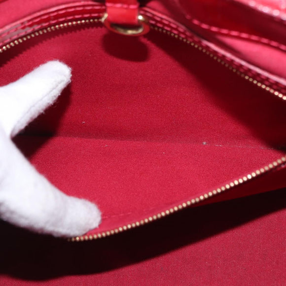 LOUIS VUITTON Vernis Wilshire PM Hand Bag Pomme D'amour M93642 LV Auth 156950