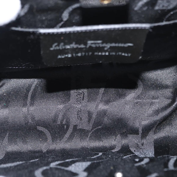 Salvatore Ferragamo Kettentasche Gancini Edelstahl Silber Auth 156983V