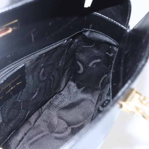 Salvatore Ferragamo Gancini Shoulder Bag Leather Black Gold Auth 156984