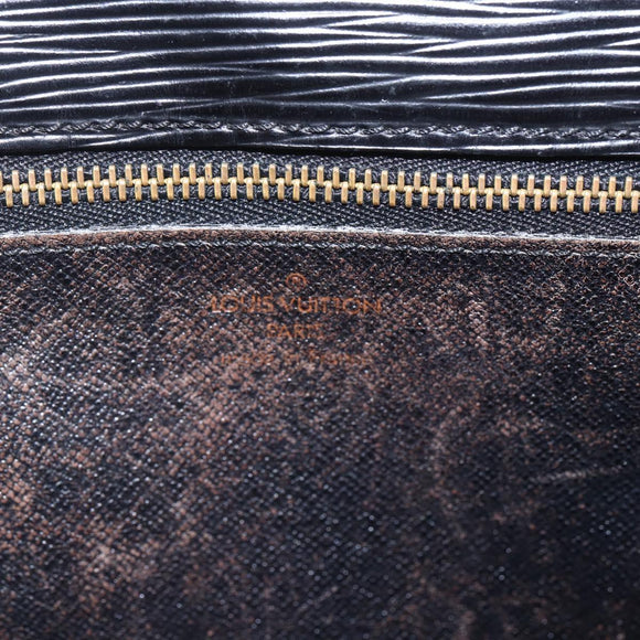 LOUIS VUITTON Epi Serie Dragonne Clutch Bag Black Noir M52612 LV Auth 156992