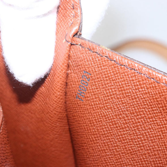 LOUIS VUITTON Monogram Saint Cloud GM Shoulder Bag M51242 LV Auth 157019V