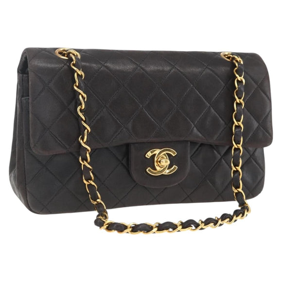CHANEL Double Flap Matelasse 25 Chain Bag Lamb Skin Black Gold CC Auth 157061SAV