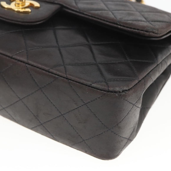 CHANEL Double Flap Matelasse 25 Chain Bag Lamb Skin Black Gold CC Auth 157061SAV