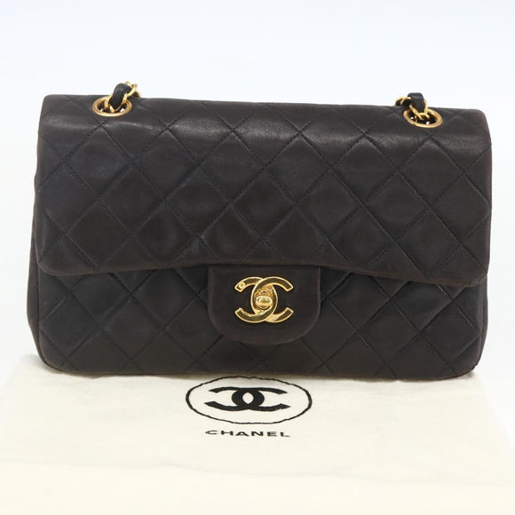 CHANEL Double Flap Matelasse 25 Chain Bag Lamb Skin Black Gold CC Auth 157061SAV