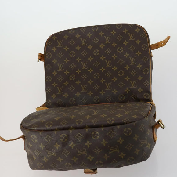 LOUIS VUITTON Monogram Saumur 35 Shoulder Bag M42254 LV Auth 157246