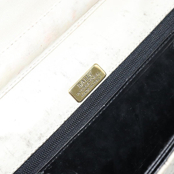 BALLY Quilted Chain Shoulder Bag Leather White Gold Auth 157424