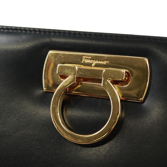 Salvatore Ferragamo Gancini Chain Shoulder Bag Leather Black Gold Auth 157507V