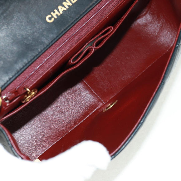 CHANEL Matelasse Chain Shoulder Bag Lamb Skin Black Gold CC Auth 157515SM