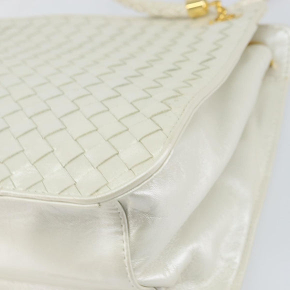 BOTTEGA VENETA INTRECCIATO Shoulder Bag Leather White Gold Auth 157636