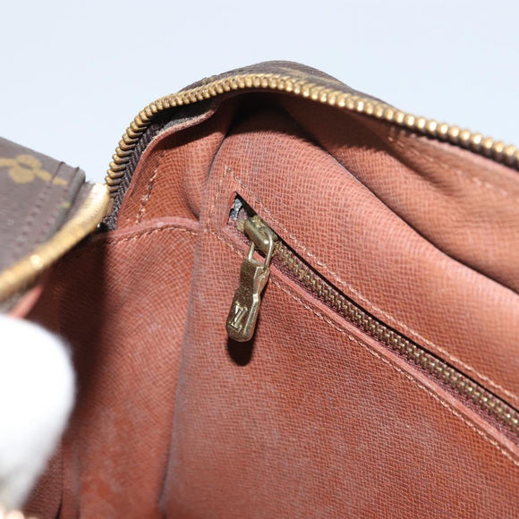 LOUIS VUITTON Monogram Trocadero 27 Shoulder Bag M51274 LV Auth 157711