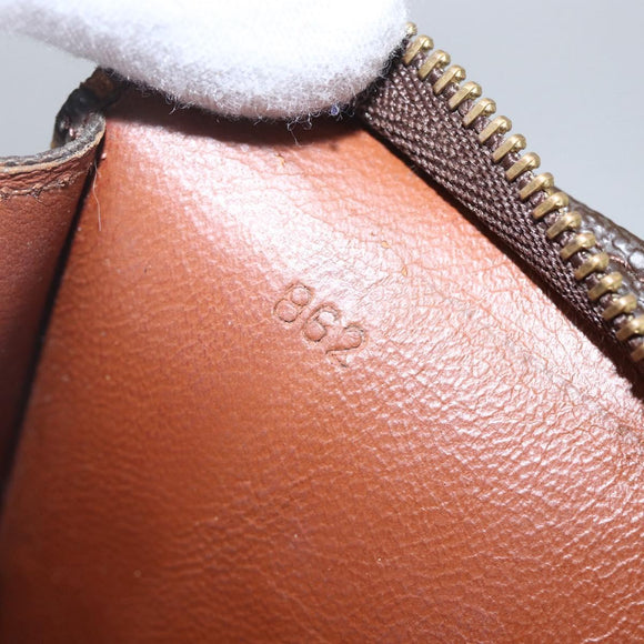 LOUIS VUITTON Monogram Poche Toilette 26 Pouch M47542 LV Auth 157810