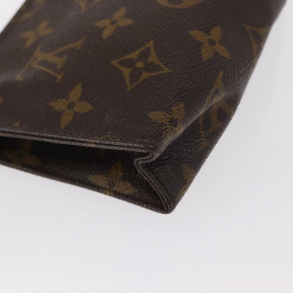 LOUIS VUITTON Monogram Poche Toilette 15 Pouch M47546 LV Auth 157939