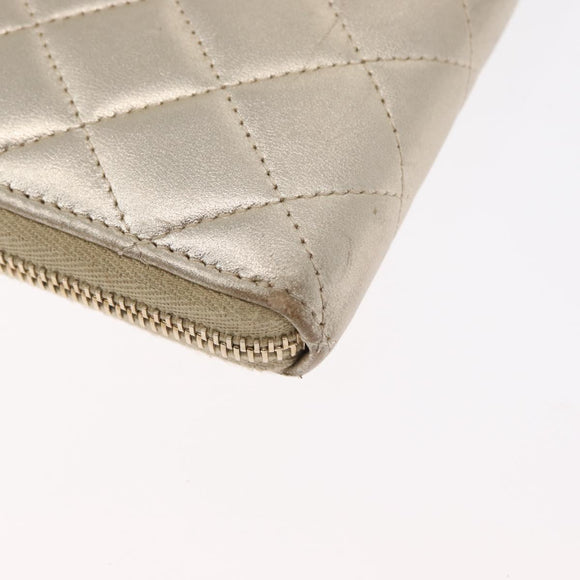 CHANEL Matelasse Long Wallet Lamb Skin Gold CC Auth 157953