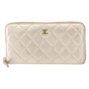 CHANEL Matelasse Long Wallet Lamb Skin Gold CC Auth 157953-13