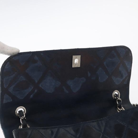 CHANEL Matelasse Chain Shoulder Bag Patent leather Navy Silver CC Auth 158096