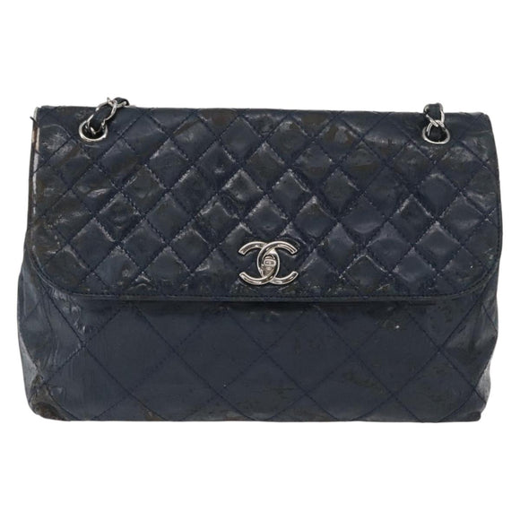 CHANEL Matelasse Chain Shoulder Bag Patent leather Navy Silver CC Auth 158096