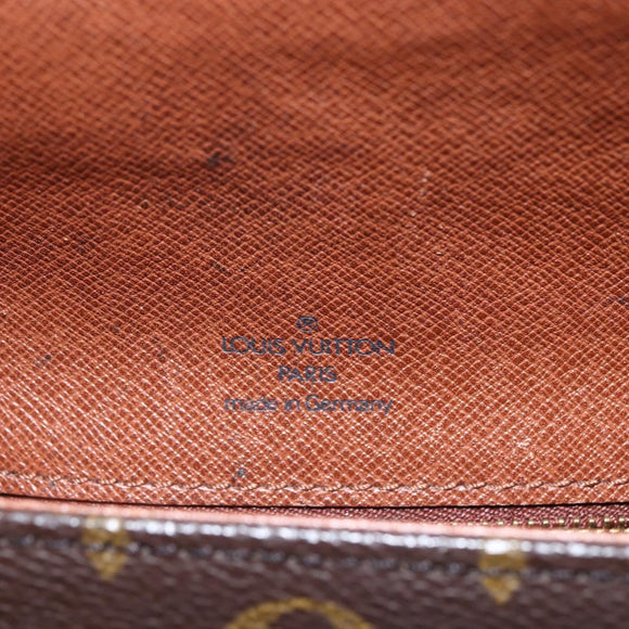 LOUIS VUITTON Monogram Saint Cloud MM Shoulder Bag M51243 LV Auth 158332